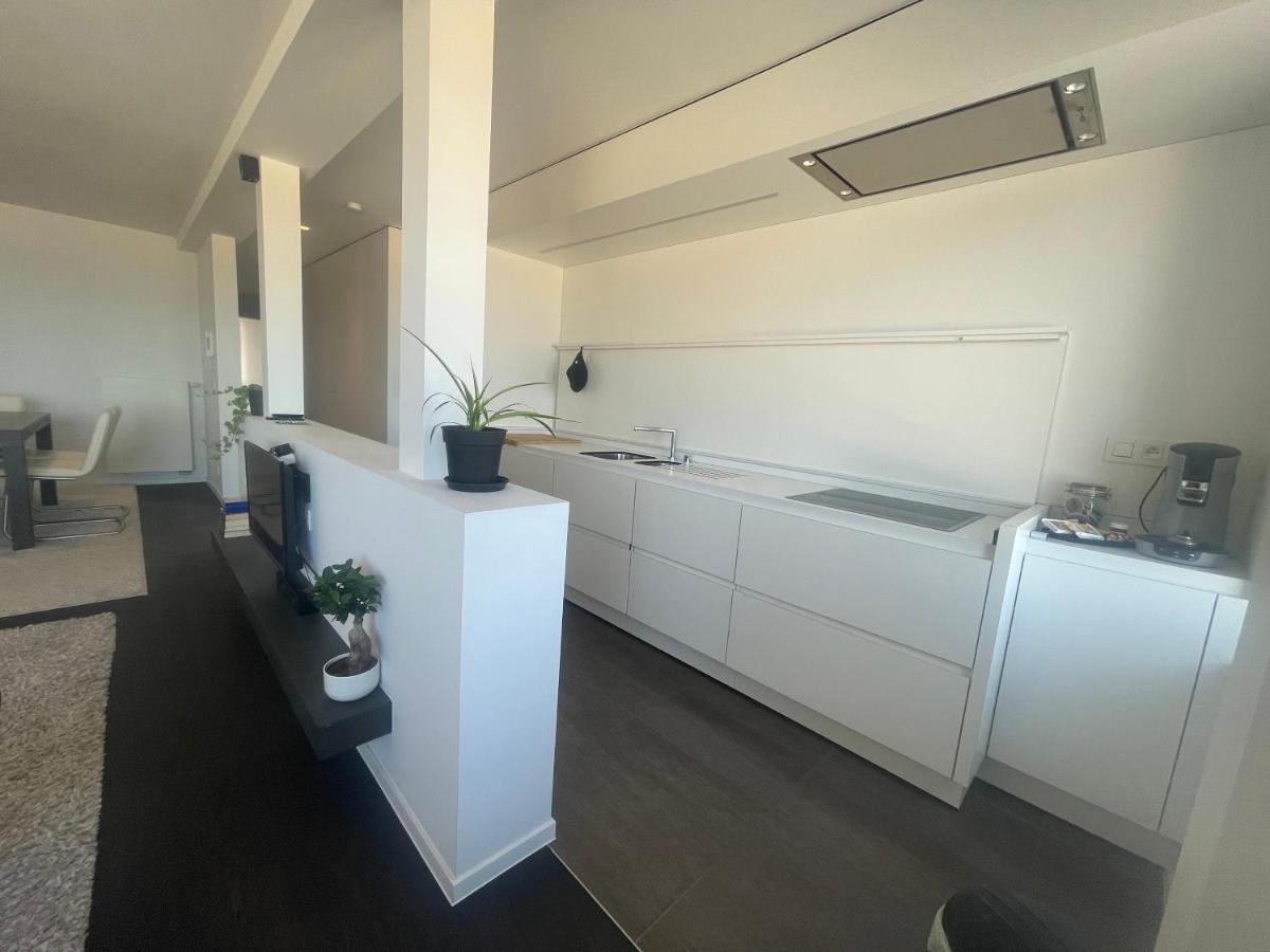 Luxe App - Zeedijk Mariakerke - Prachtig Zeezicht Apartment Остенде Екстериор снимка